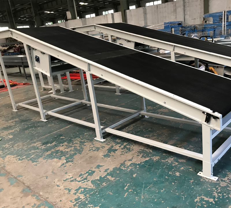 爬坡皮带输送机 爬坡皮带输送机